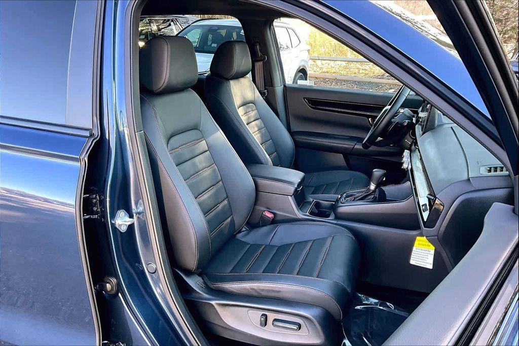 used 2026 Honda CR-V Hybrid car, priced at $42,300