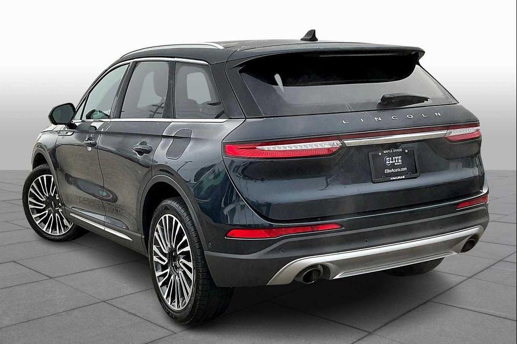 used 2022 Lincoln Corsair car, priced at $25,500