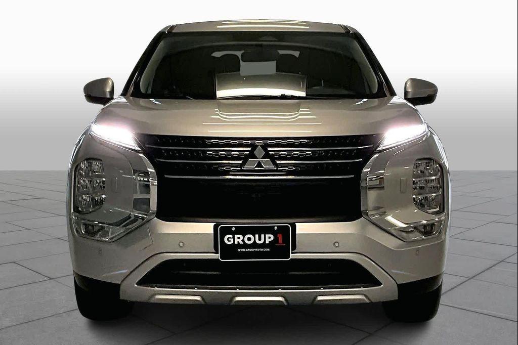 used 2024 Mitsubishi Outlander car, priced at $24,500