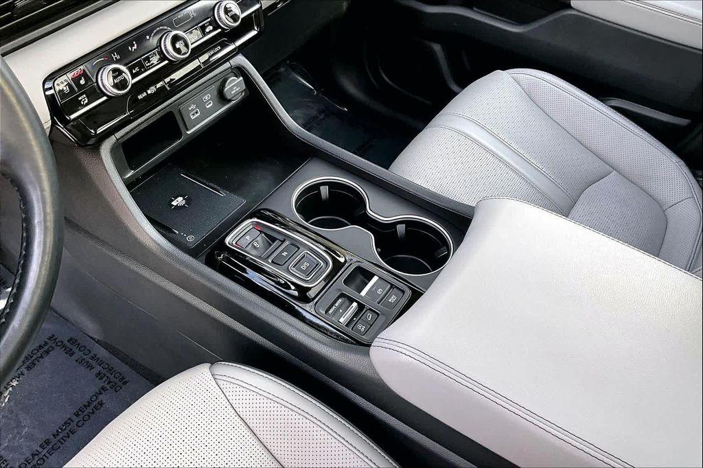 used 2024 Honda Pilot car, priced at $44,000