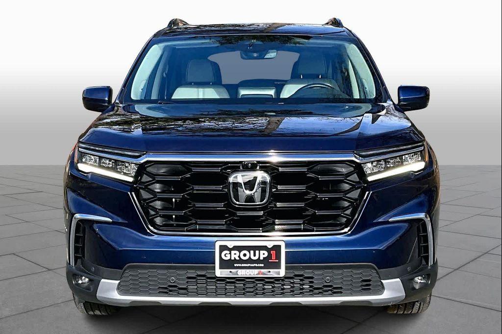 used 2024 Honda Pilot car, priced at $44,000