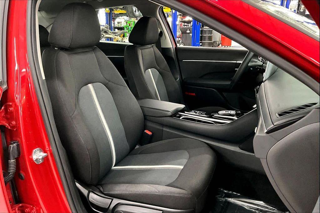 used 2022 Hyundai Sonata car, priced at $17,162