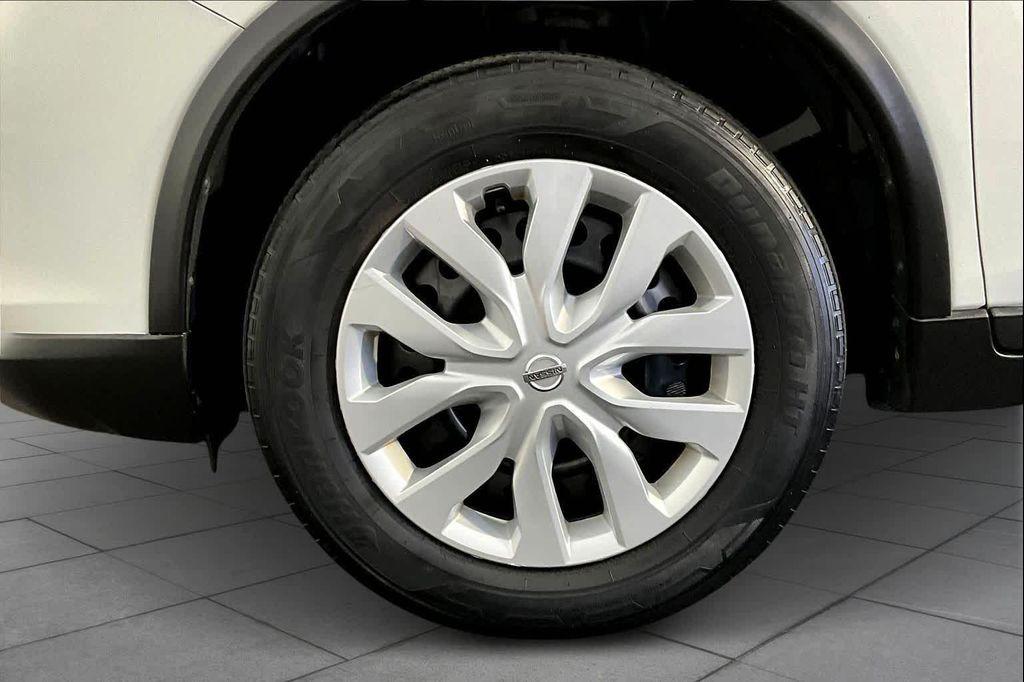 used 2019 Nissan Rogue car, priced at $15,500