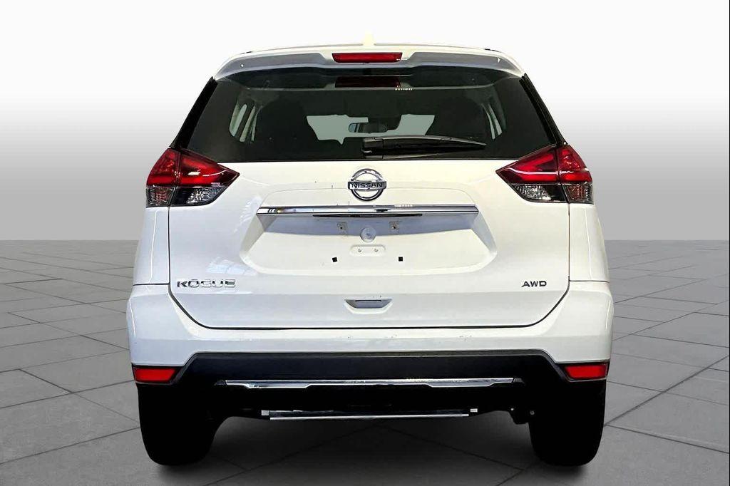 used 2019 Nissan Rogue car, priced at $15,500