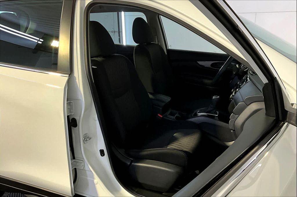 used 2019 Nissan Rogue car, priced at $15,500