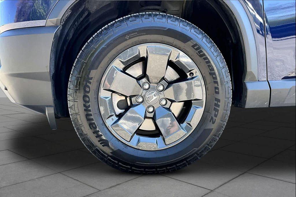 used 2026 Honda Passport car, priced at $42,939
