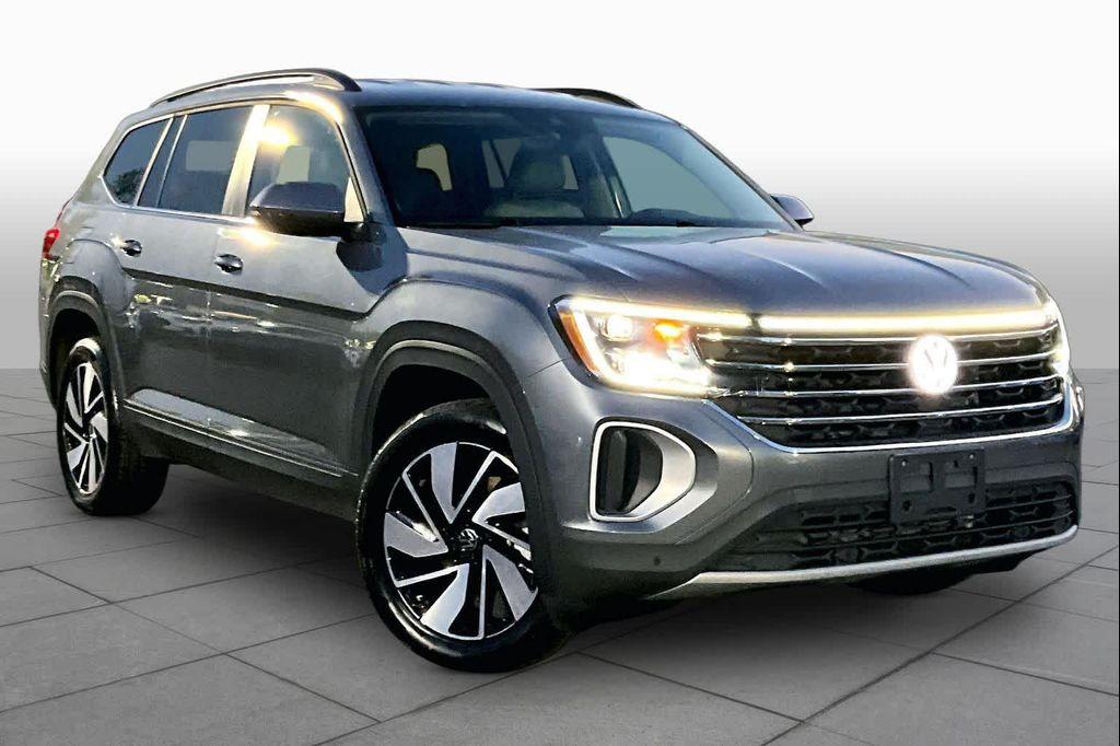 used 2025 Volkswagen Atlas car, priced at $33,822