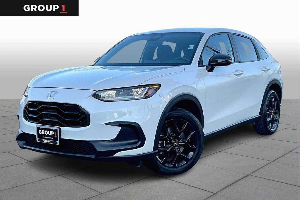 used 2025 Honda HR-V car, priced at $26,995