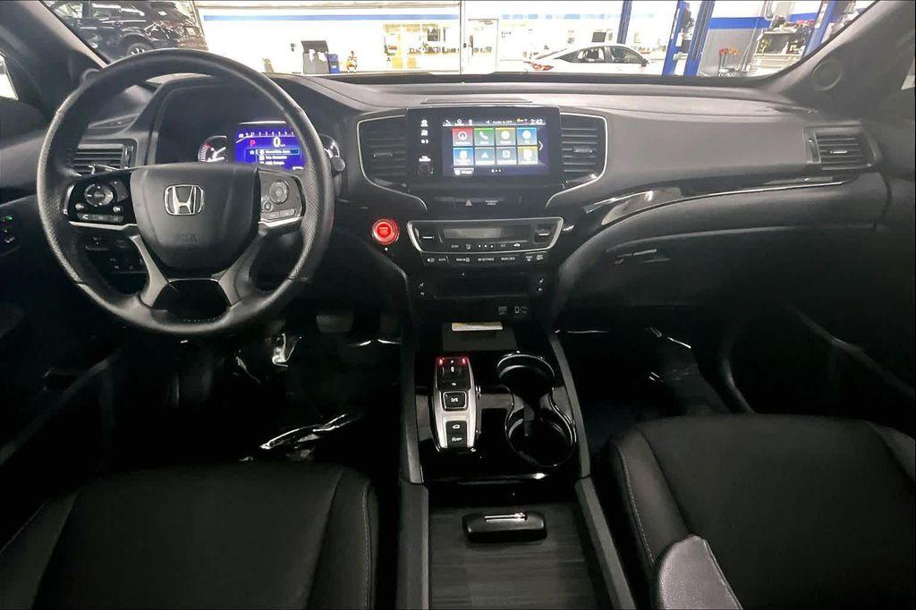 used 2023 Honda Passport car, priced at $34,119