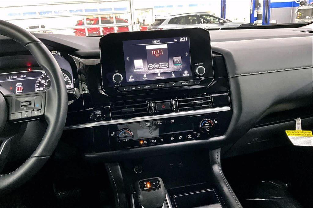 used 2025 Nissan Pathfinder car, priced at $29,500