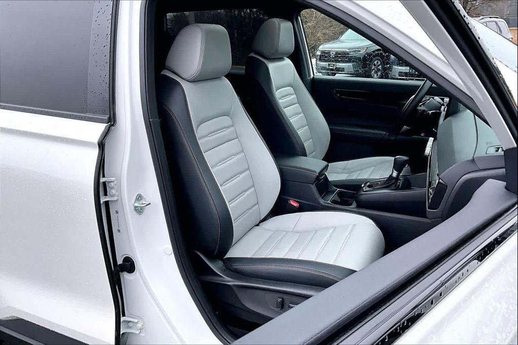 used 2026 Honda CR-V Hybrid car, priced at $38,220