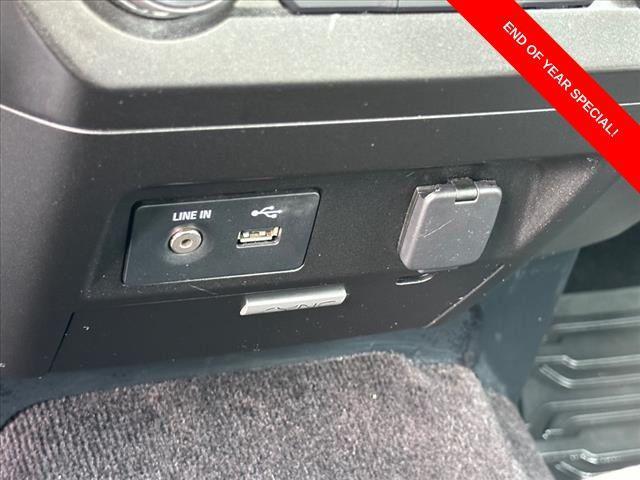 used 2015 Ford F-150 car, priced at $24,994