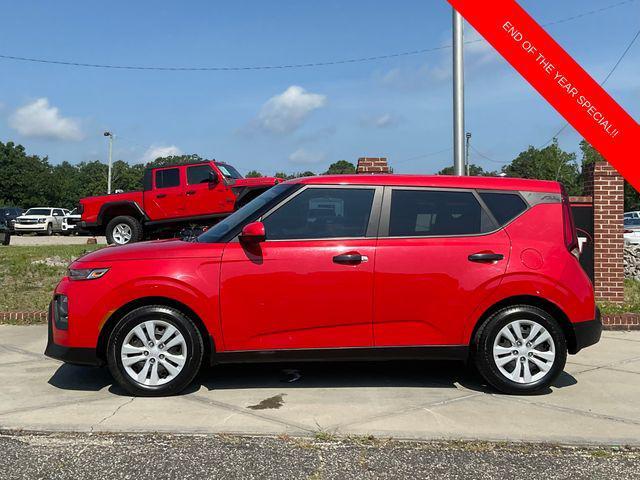 used 2022 Kia Soul car, priced at $13,994