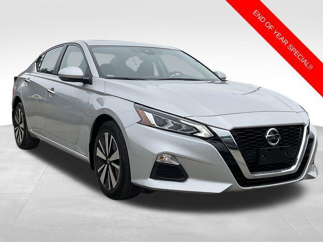 used 2022 Nissan Altima car, priced at $19,644