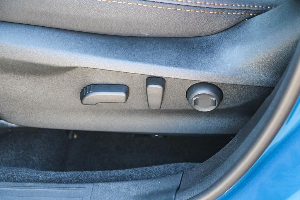 new 2025 Subaru Forester car, priced at $36,158