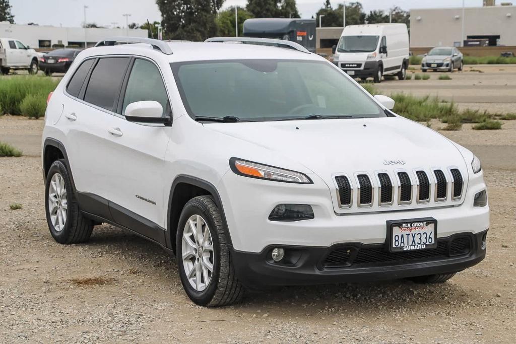 used 2018 Jeep Cherokee car, priced at $9,525