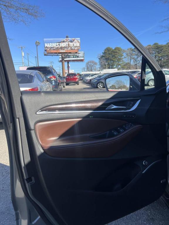 used 2018 Buick Enclave car, priced at $9,999