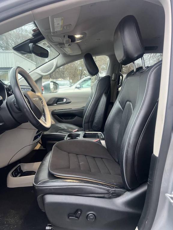 used 2018 Chrysler Pacifica car, priced at $8,900