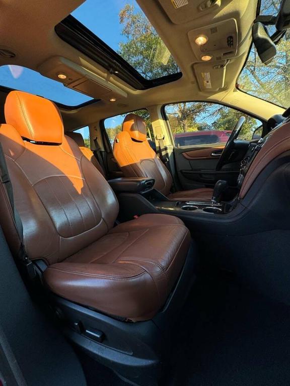 used 2016 Chevrolet Traverse car, priced at $6,995