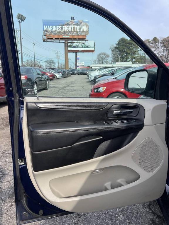 used 2013 Dodge Grand Caravan car, priced at $6,995