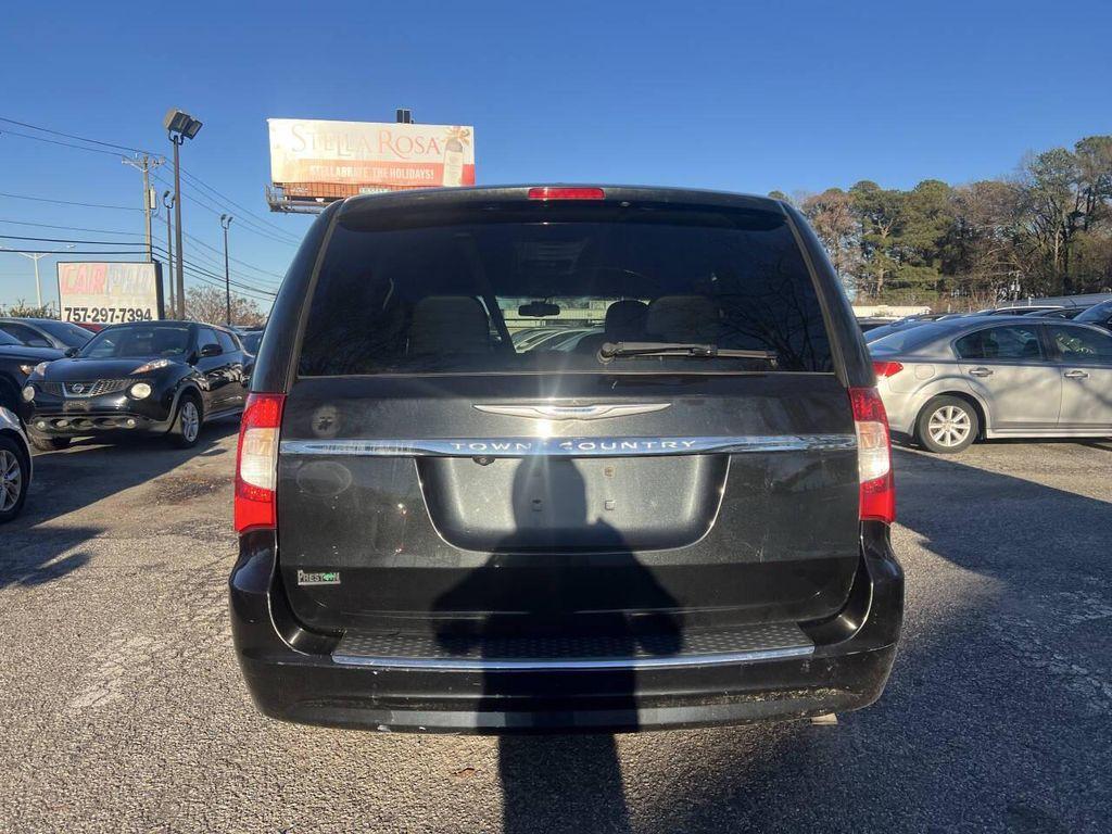 used 2016 Chrysler Town & Country car, priced at $5,995