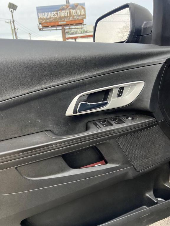 used 2017 Chevrolet Equinox car, priced at $4,500