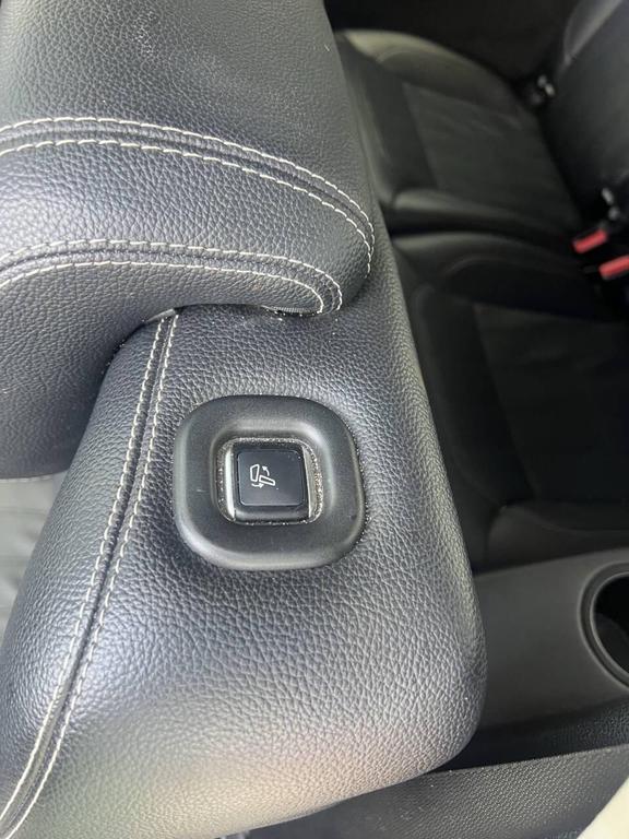 used 2015 Mercedes-Benz GL-Class car, priced at $8,995