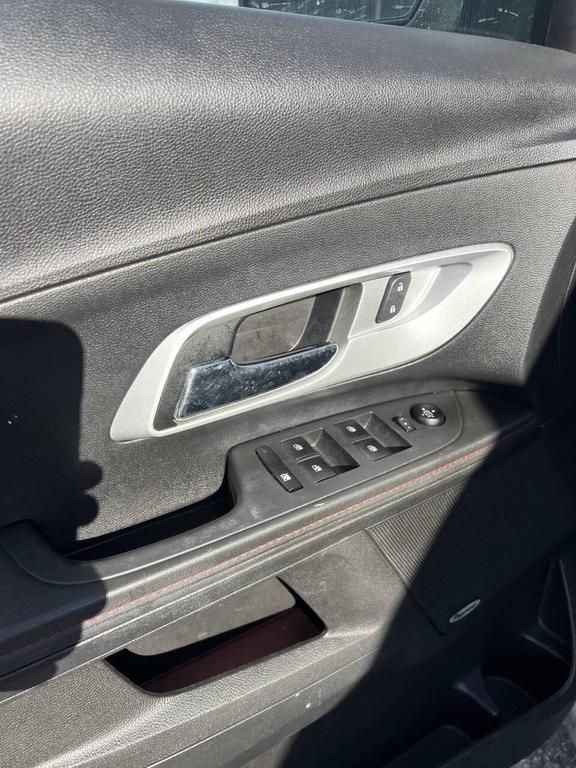 used 2013 Chevrolet Equinox car, priced at $4,500