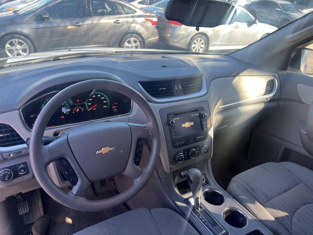 used 2017 Chevrolet Traverse car, priced at $3,995