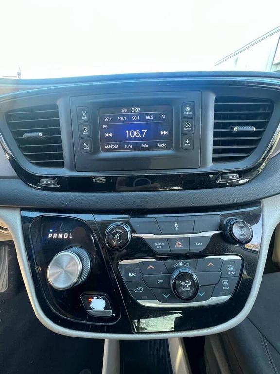 used 2017 Chrysler Pacifica car, priced at $6,900