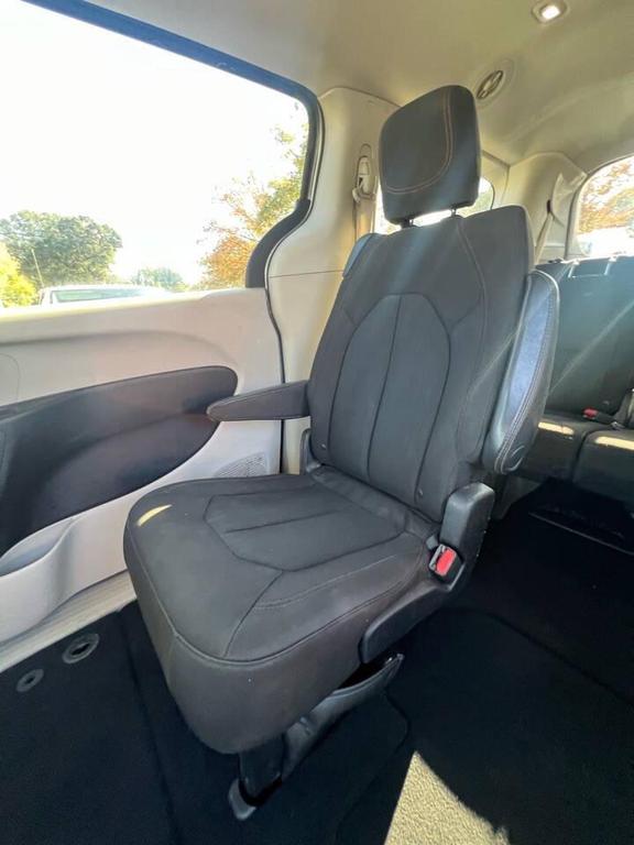 used 2017 Chrysler Pacifica car, priced at $6,900