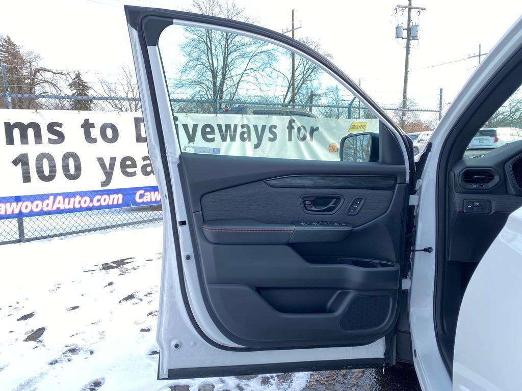 new 2026 Honda Passport car, priced at $49,790