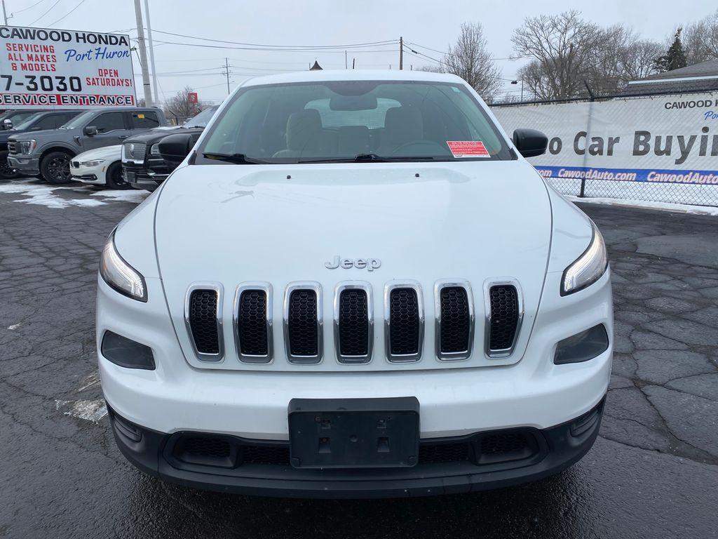 used 2016 Jeep Cherokee car, priced at $8,298