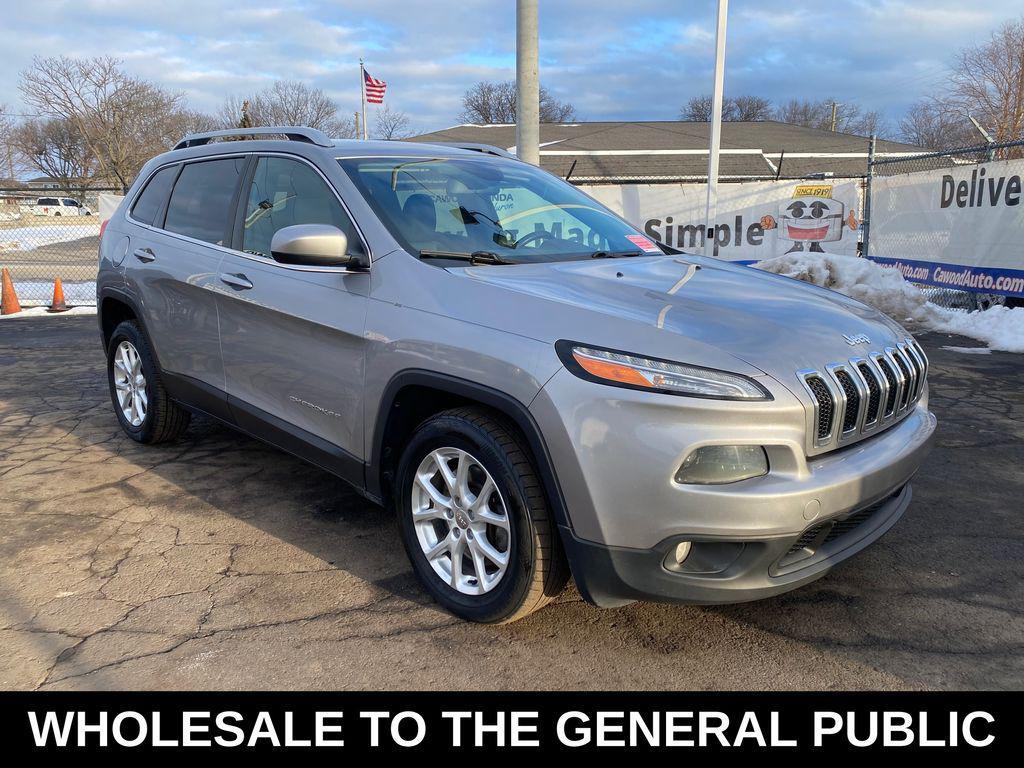 used 2014 Jeep Cherokee car, priced at $5,898