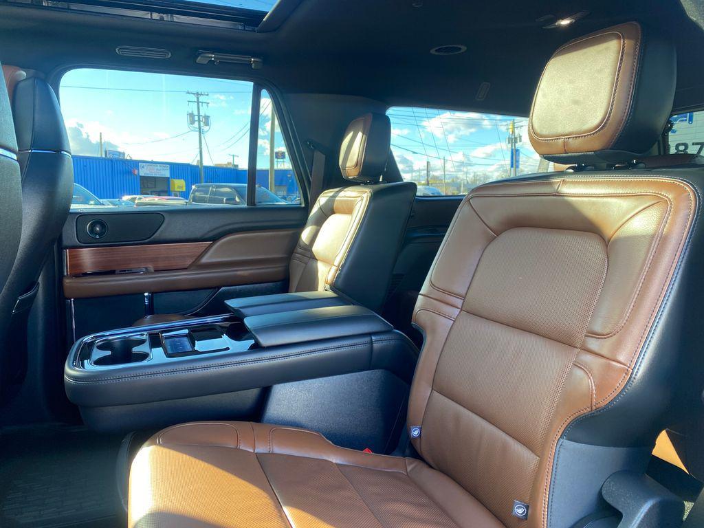 used 2024 Lincoln Navigator car, priced at $73,573