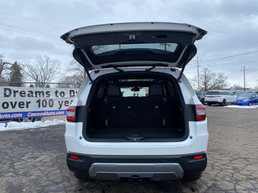 new 2026 Honda Pilot car, priced at $51,180