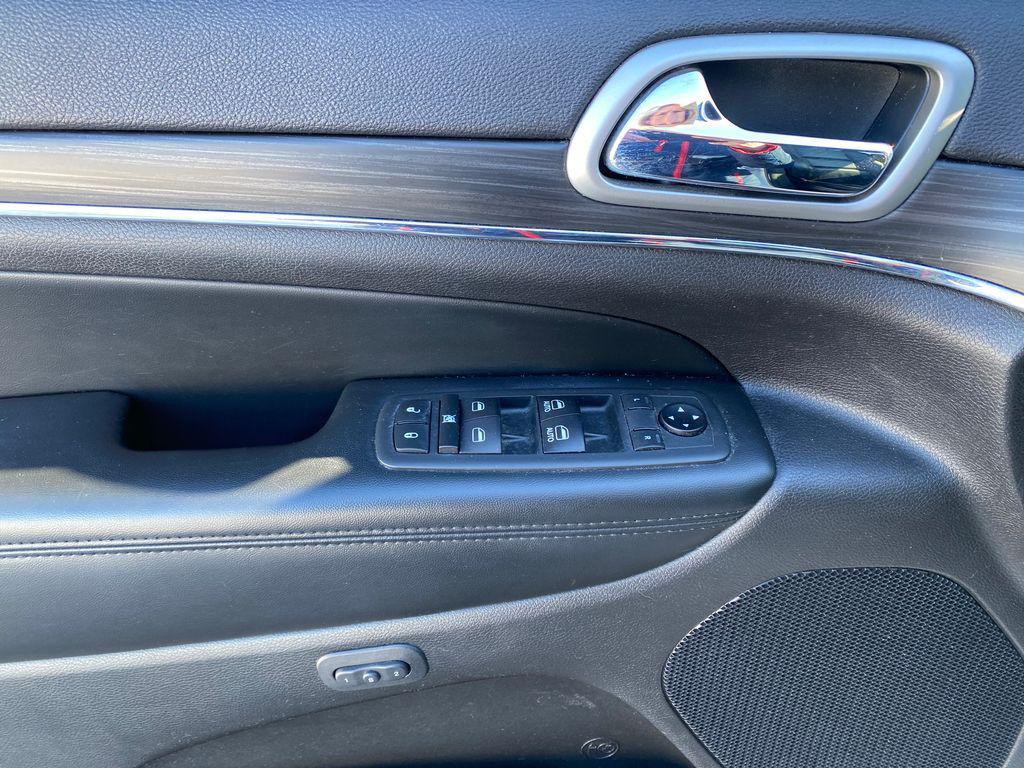 used 2019 Jeep Grand Cherokee car, priced at $15,998
