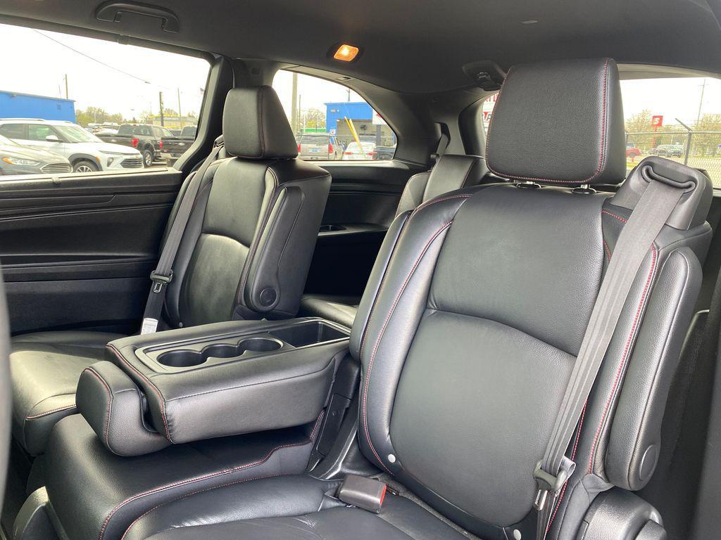 used 2024 Honda Odyssey car, priced at $36,647