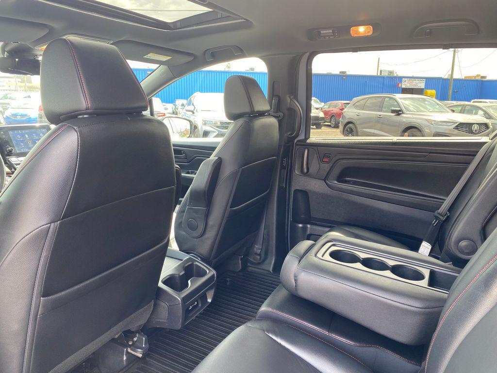 used 2024 Honda Odyssey car, priced at $36,647