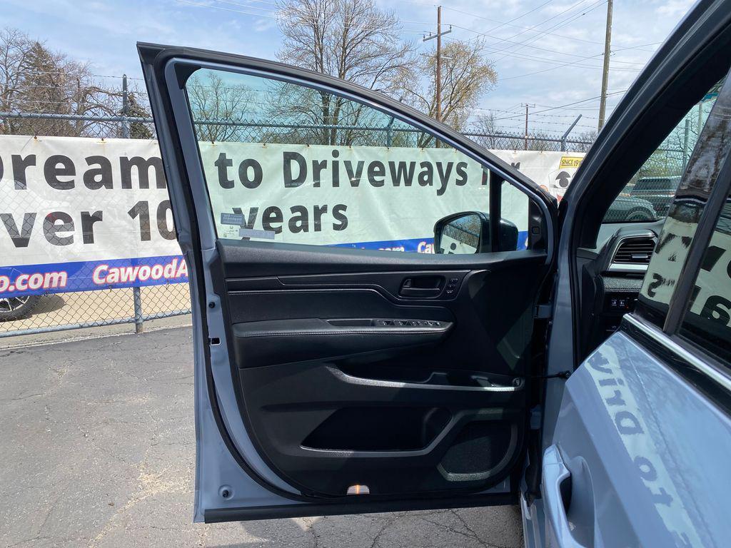 used 2024 Honda Odyssey car, priced at $36,647