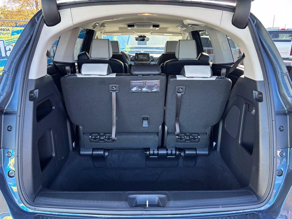 new 2027 Honda Odyssey car, priced at $53,690