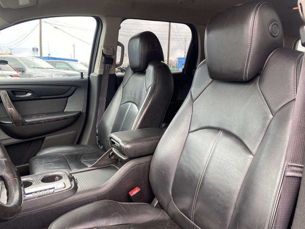 used 2013 GMC Acadia car, priced at $6,986