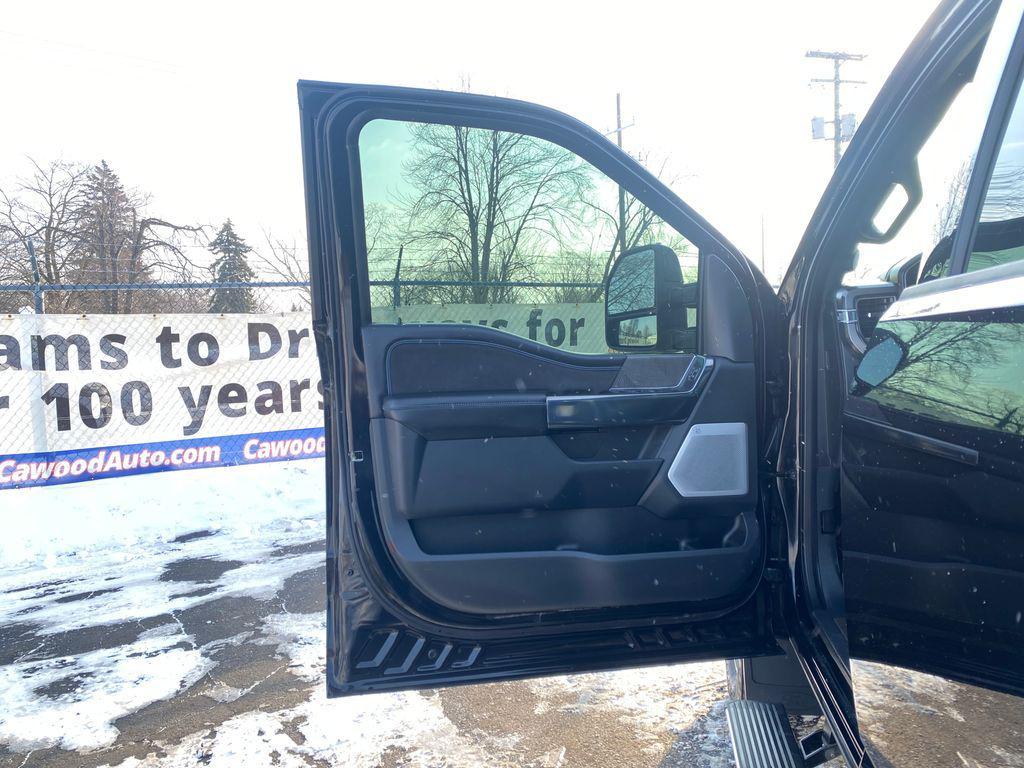 used 2025 Ford F-250 car, priced at $79,648