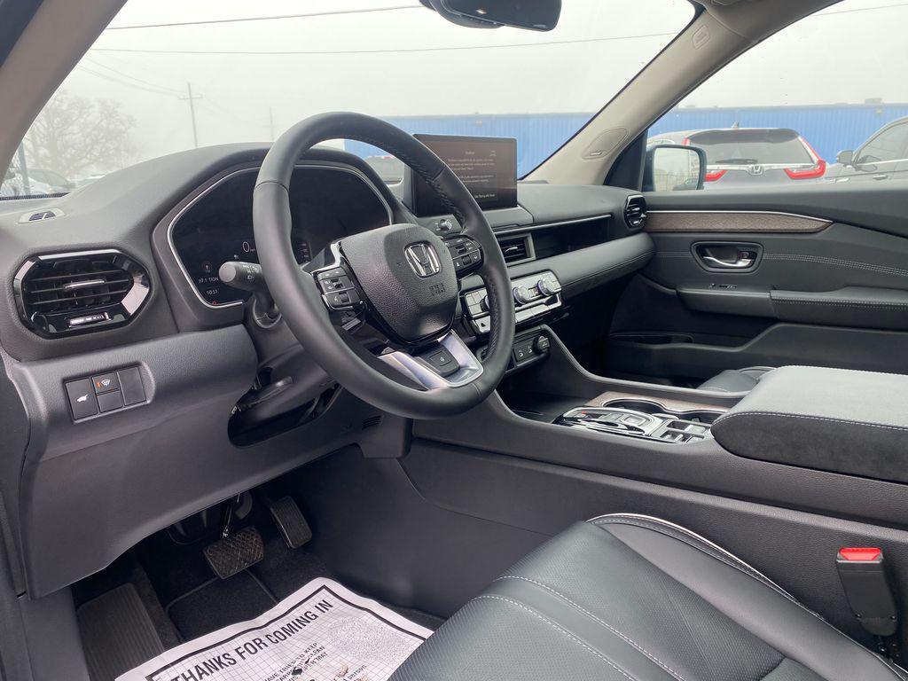new 2026 Honda Pilot car, priced at $54,945