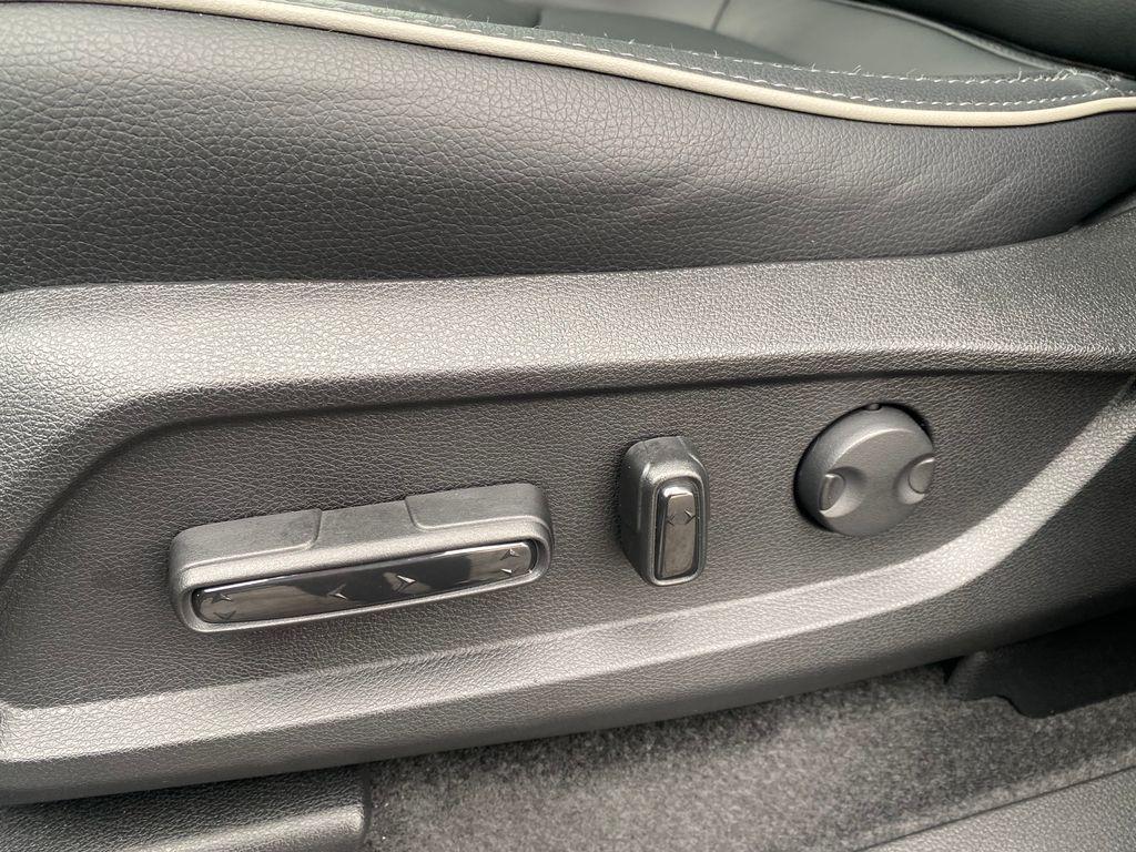 new 2026 Honda Pilot car, priced at $54,945