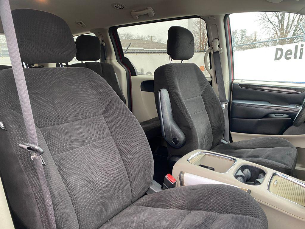 used 2014 Dodge Grand Caravan car, priced at $5,995