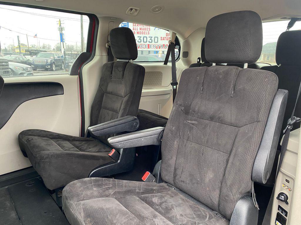 used 2014 Dodge Grand Caravan car, priced at $5,995