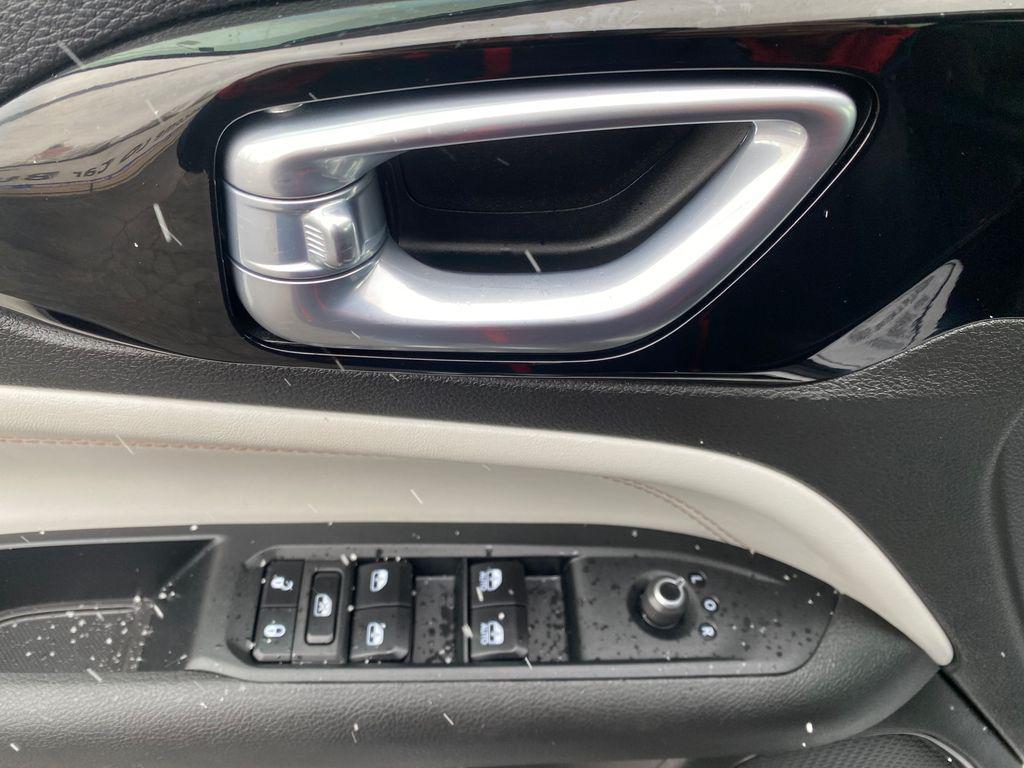 used 2025 Jeep Compass car, priced at $24,000