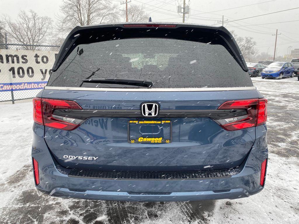 new 2026 Honda Odyssey car, priced at $42,990
