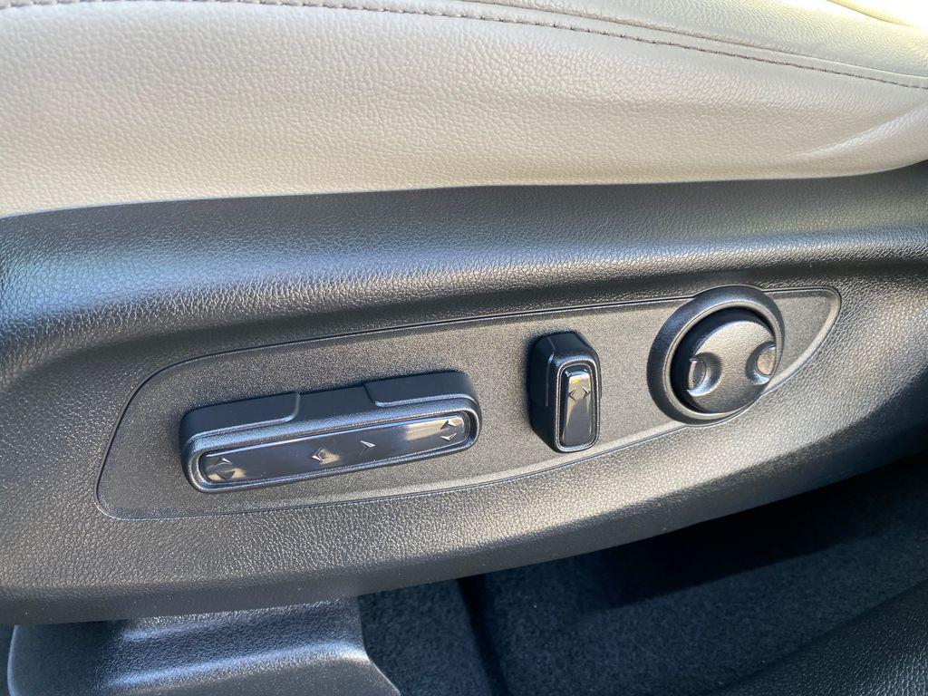 used 2024 Honda CR-V car, priced at $34,659